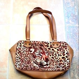 Chetta/leppard print Woman's Purse EUC